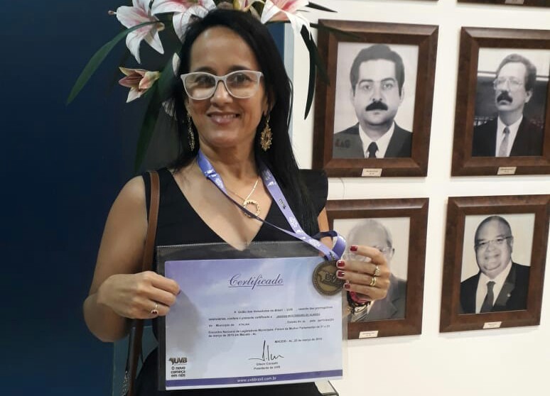 Vereadora Janaína do Cal.