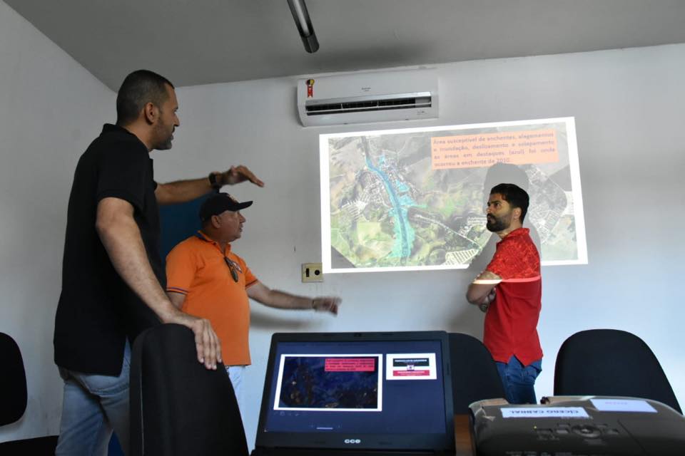 Defesa Civil de Atalaia.