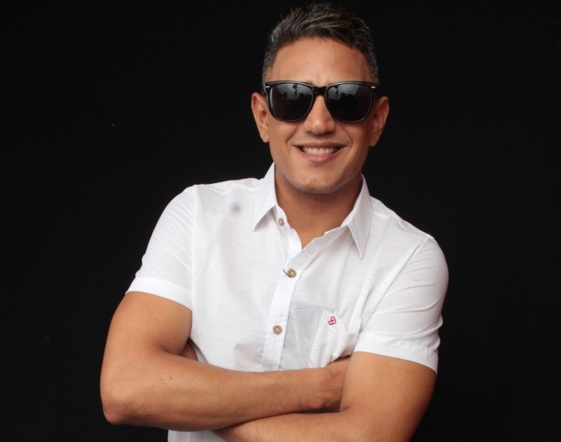 Cantor e compositor Diogo Cachorrão.