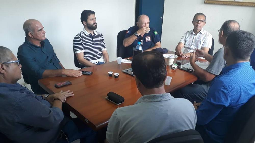 Prefeito e secretários se reuniram com técnicos da FUNRIO.