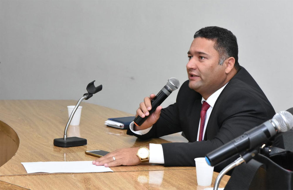 Vereador Toni Barros.