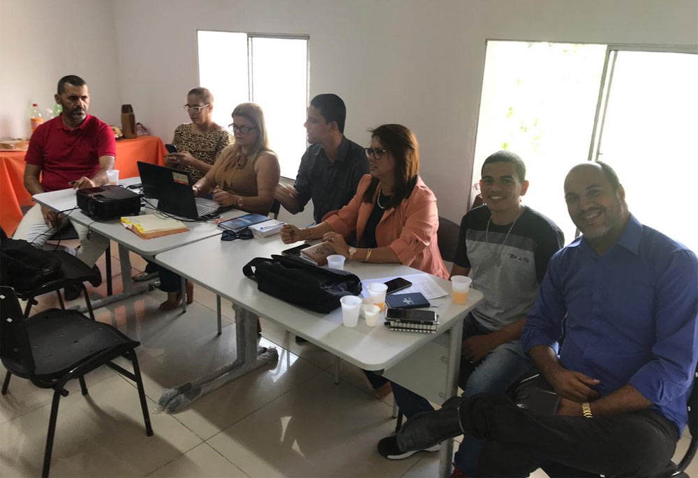 Secretário de Planejamento e Desenvolvimento Neilton Paz, participa de reunião em Rio Largo. Foto: Prefeitura de Coqueiro Seco. 