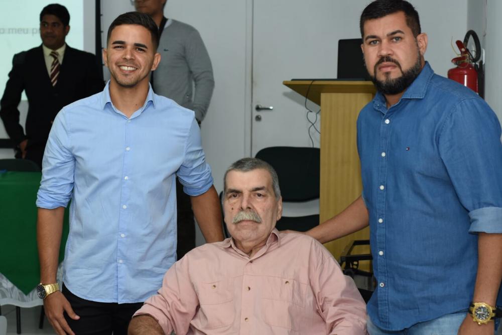 Jal Gomes, Cacau e o vereador Marcos Rebollo.