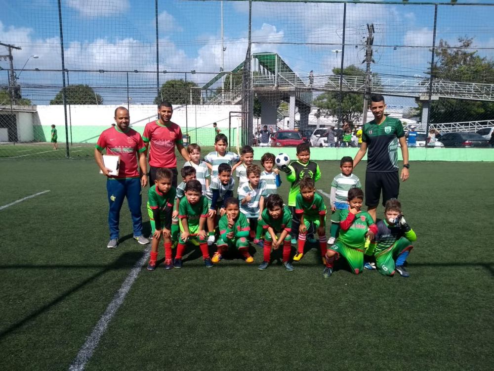 Amistosos contra a Escolinha de Futebol Primeira Camisa. 
