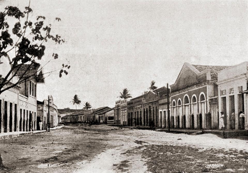 Rua do Comércio em Atalaia no ano de 1920 - Edberto Ticianeli