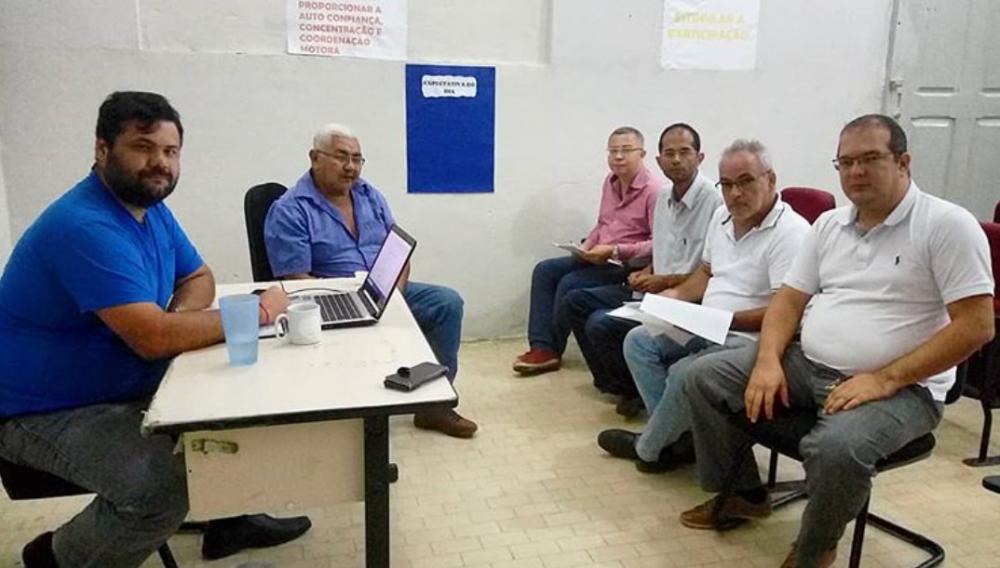 Reunão na Semed Atalaia.