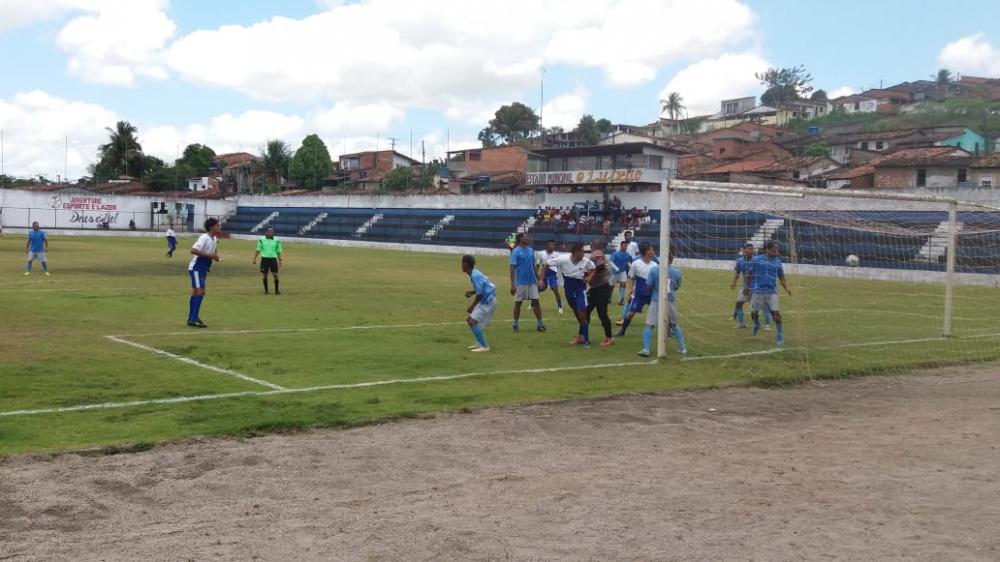 Jogos das quartas de final foram disputado neste domingo (6).
