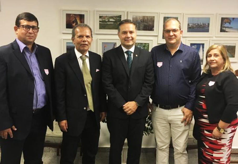 Em Brasília, Chico Vigário e Renan Filho discutem viabilização da obra de pavimentação do Jagatá e adjacências