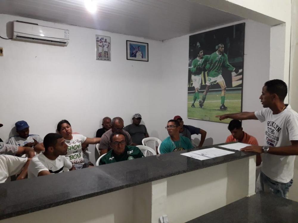 Reunião na Secretaria Municipal de Esportes define os grupos da Primeira Divisão.