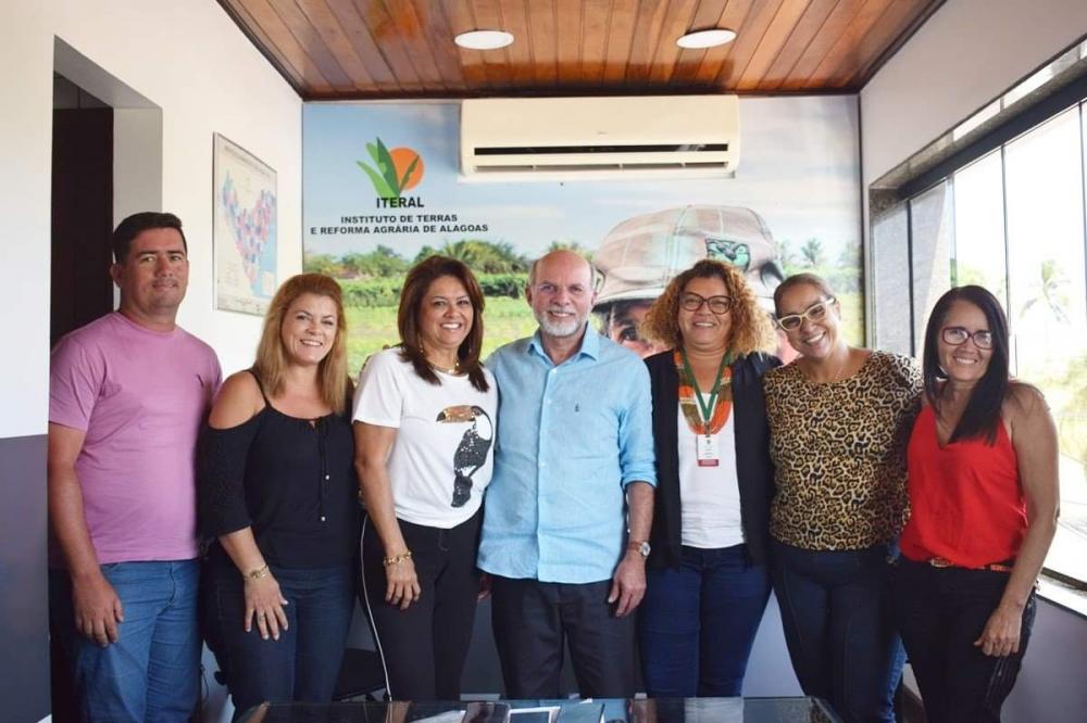 Reunião foi realizada na sede o ITERAL.