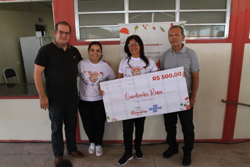 Merendeira da Escola Municipal Jabes Francisco vai representar Atalaia na eatapa estadual.