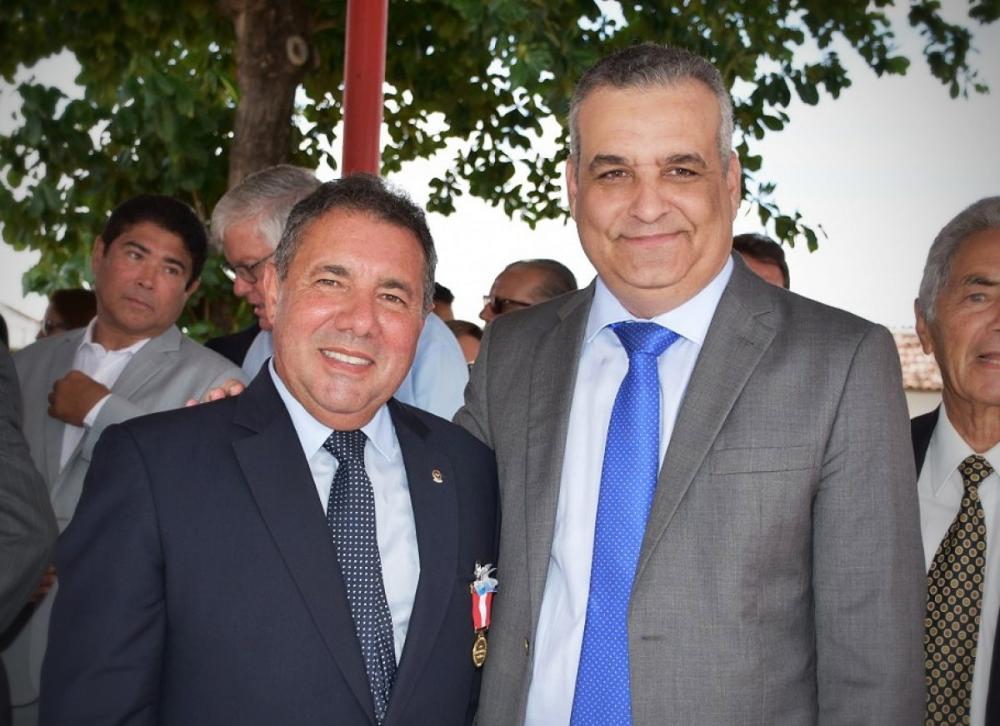 Marcio Roberto e Alfredo Gaspar.